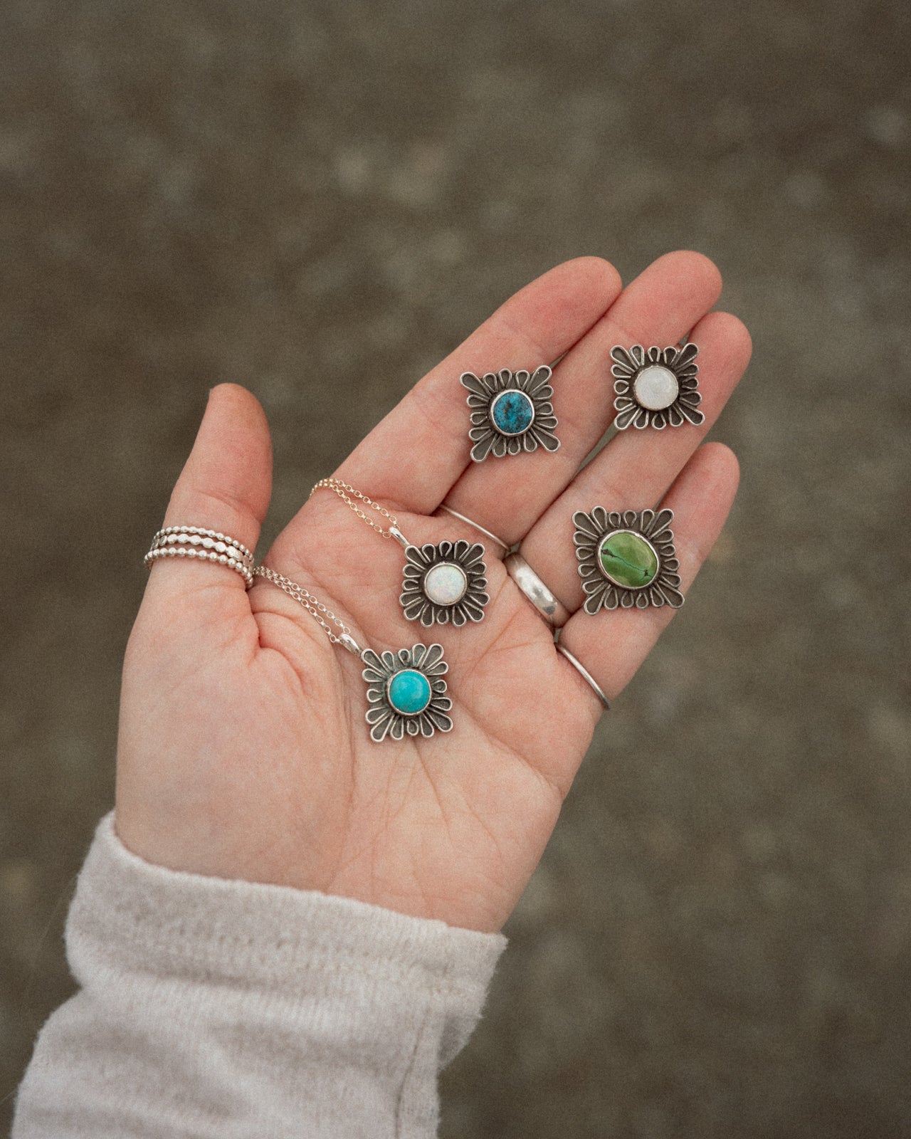The Dolly Ring - Size 6.25